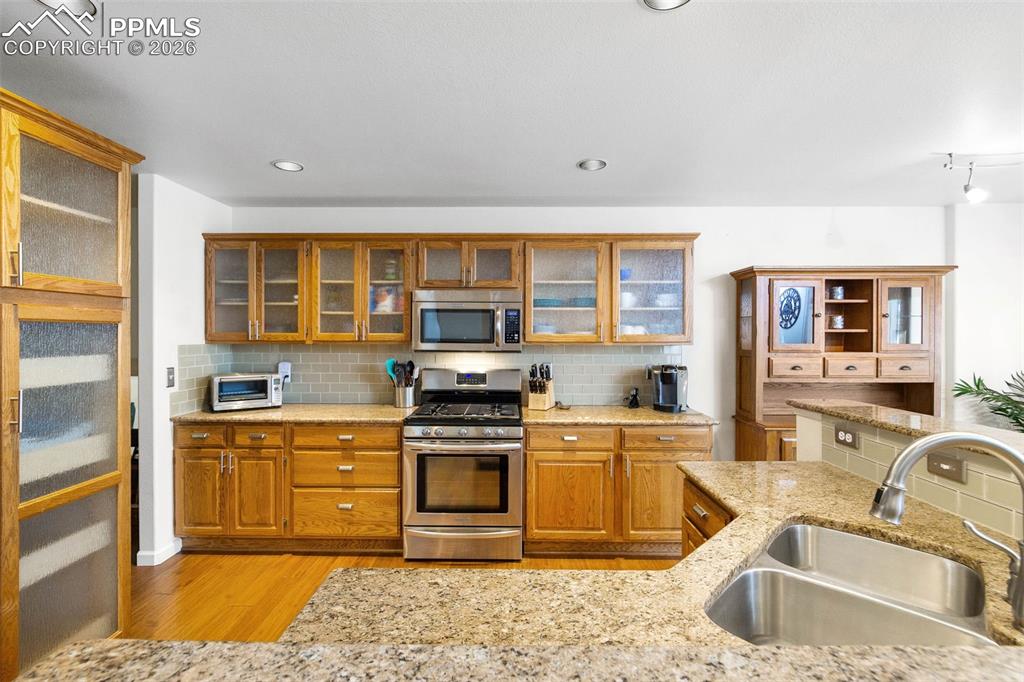 Image 10 of 31: Lead in Colorado pamphlet