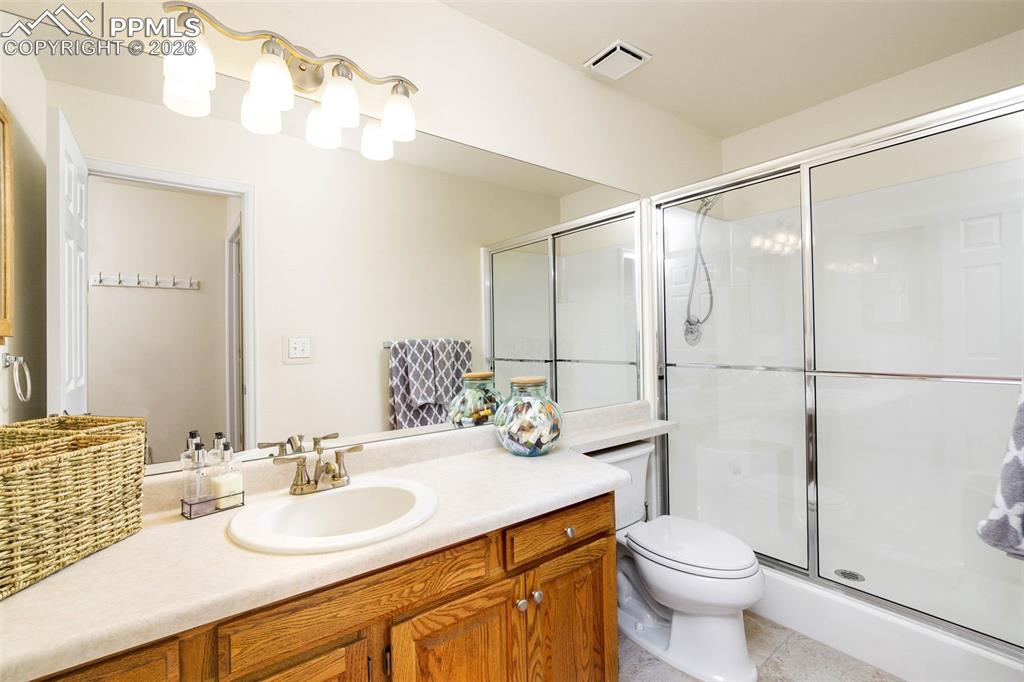 Image 18 of 31: Square Footage Disclosure