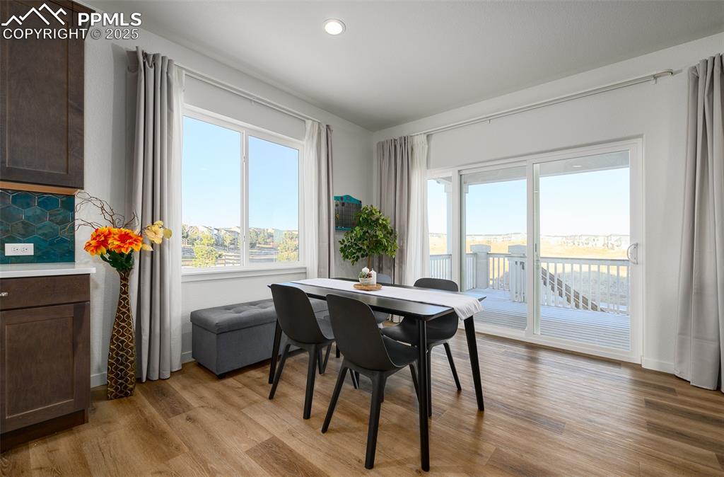 Image 6 of 37: Dining Area