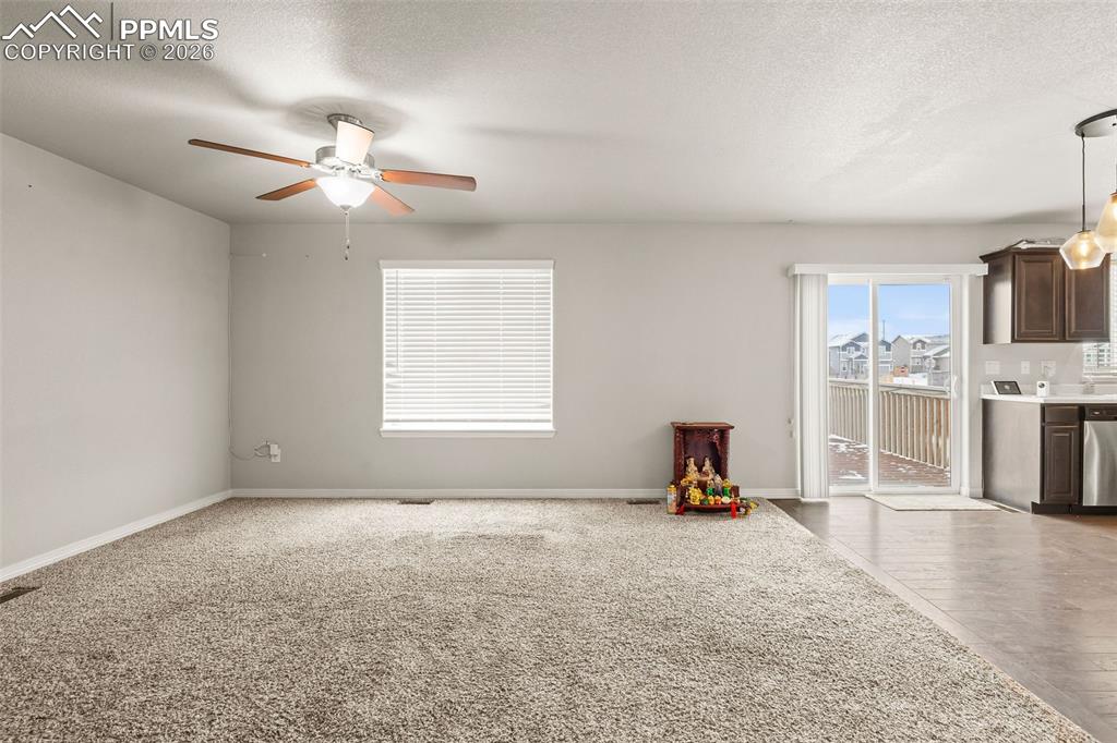 Image 5 of 24: Living Room