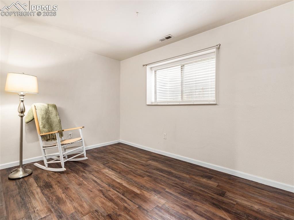 Image 22 of 31: Bedroom 4 non conforming