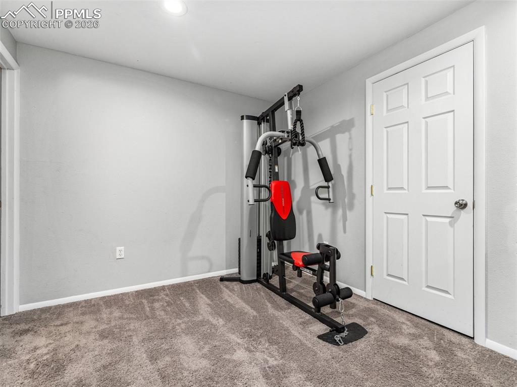 Image 26 of 31: Bedroom 3