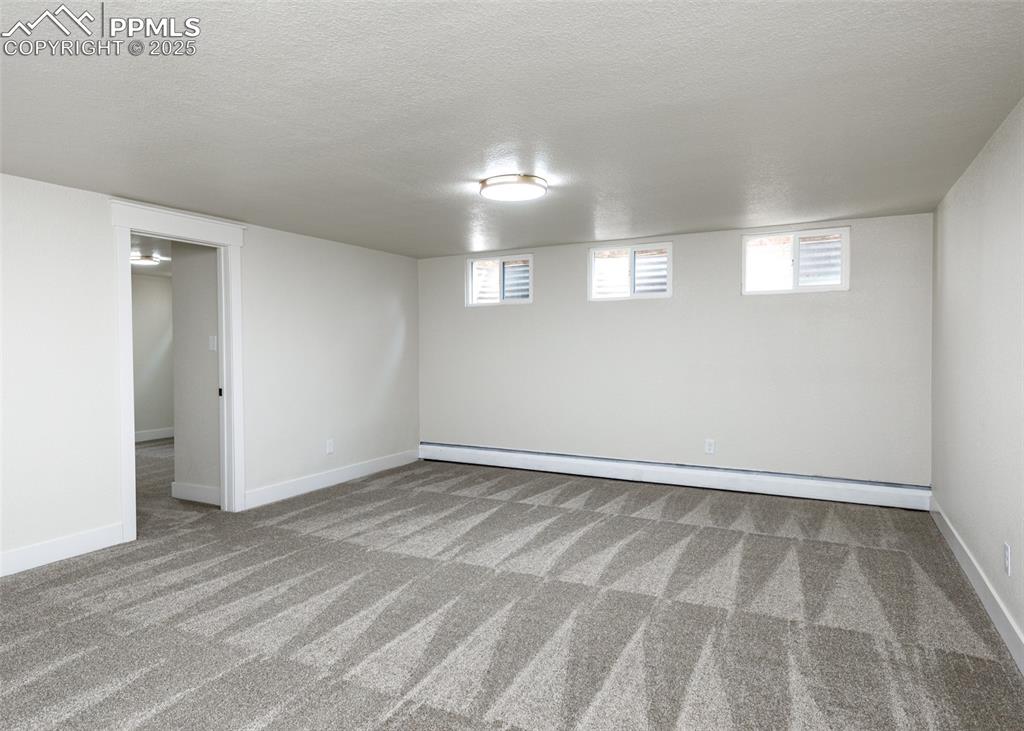 Image 39 of 50: No Description Available