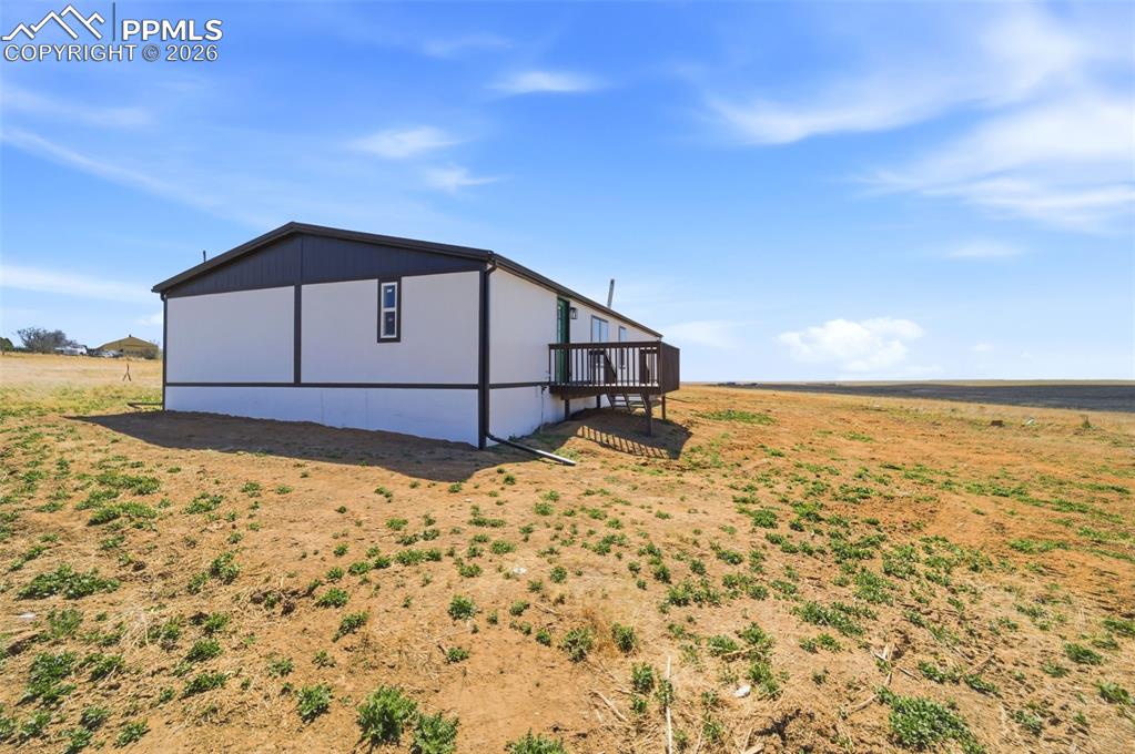 Image 41 of 45: Side of Structure