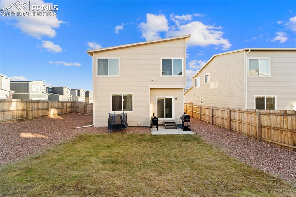 Image 18 of 21: Back of Structure