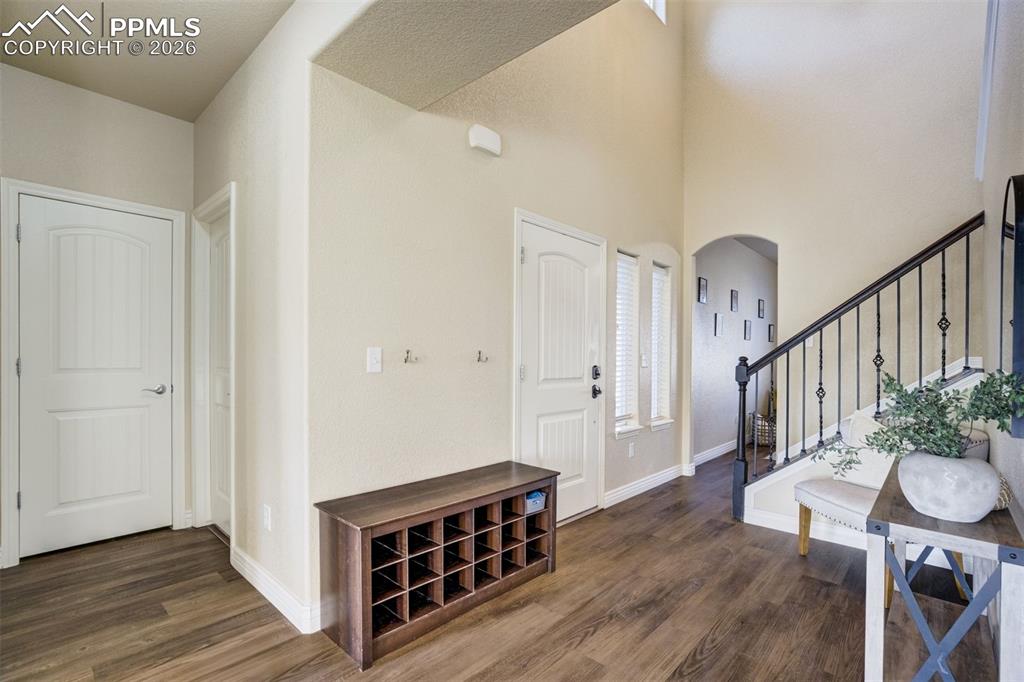 Image 17 of 49: Welcome home—compliments start here.