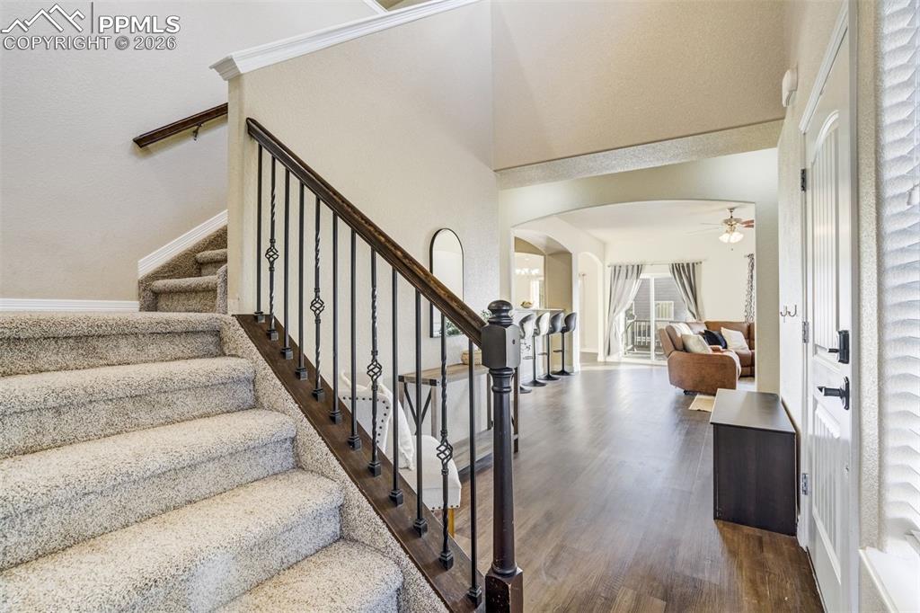 Image 4 of 49: Main character energy only