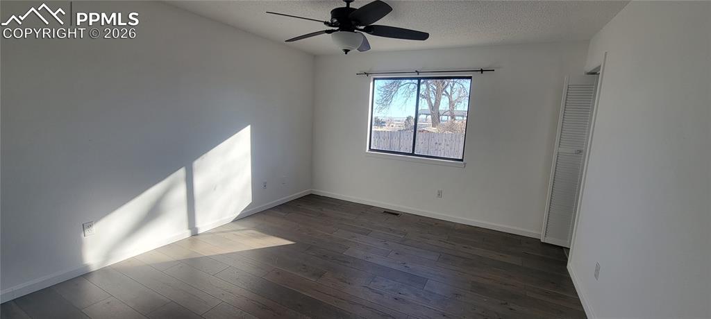 Image 7 of 12: Other