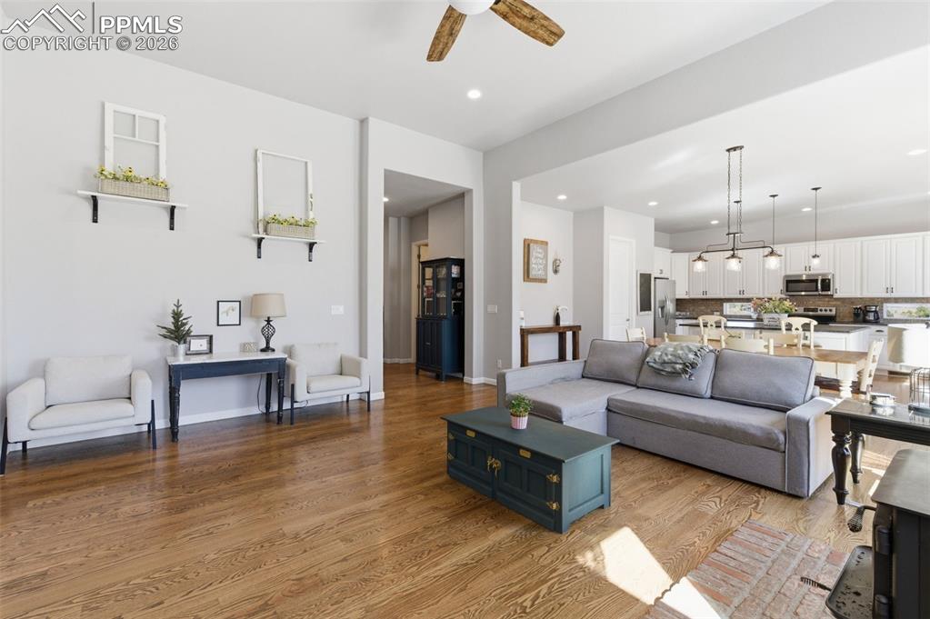 Image 13 of 43: Living Room