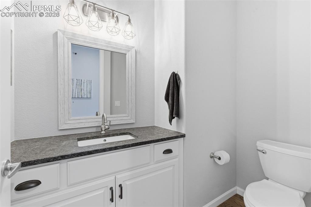 Image 31 of 43: Bathroom