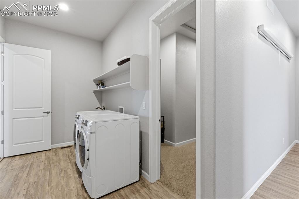 Image 34 of 43: Laundry