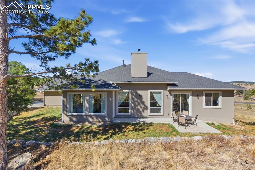 Image 39 of 43: Back of Structure