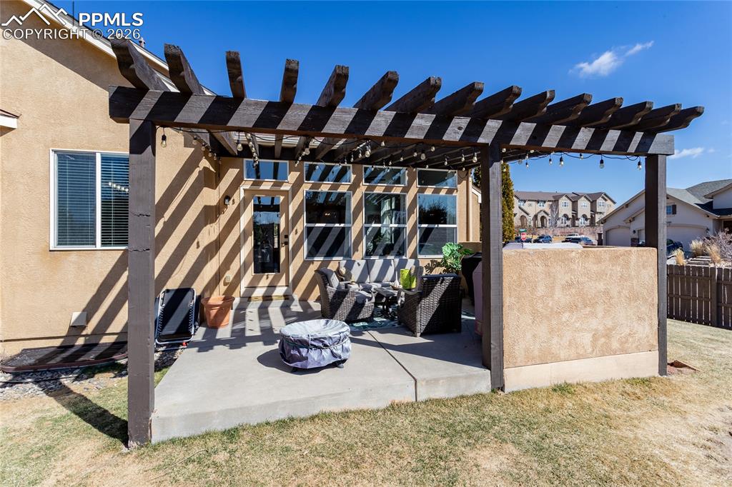 Image 33 of 35: Privacy wall is great to block wind too!