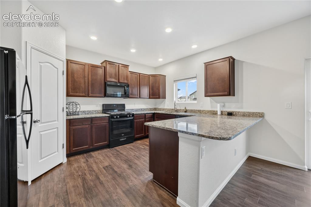 Image 6 of 26: Floorplan