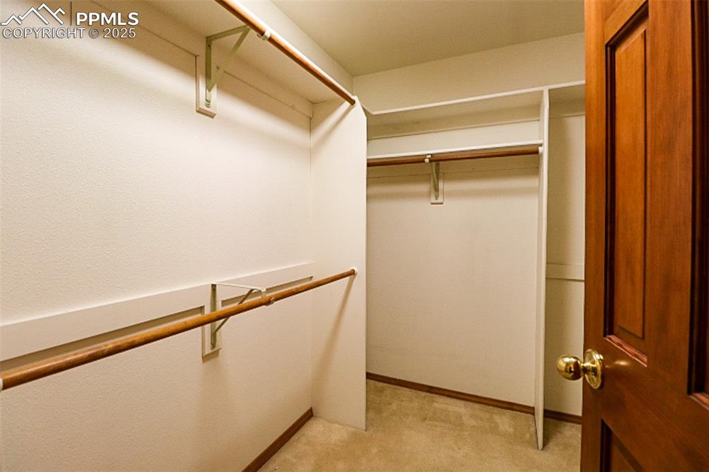 Image 17 of 38: Closet