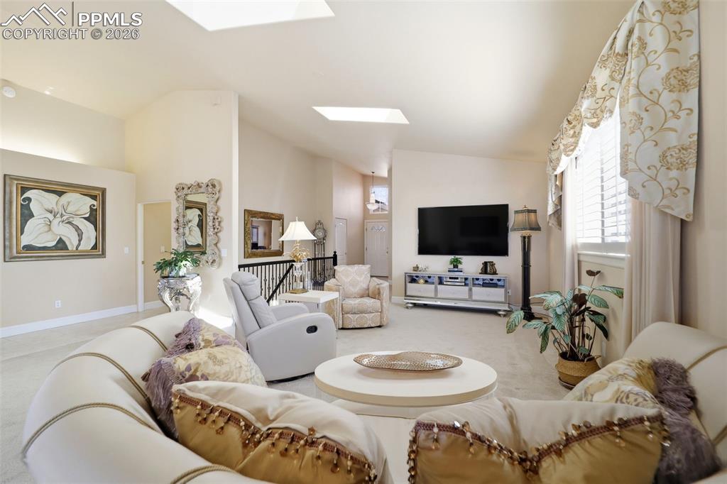 Image 15 of 45: Living Room