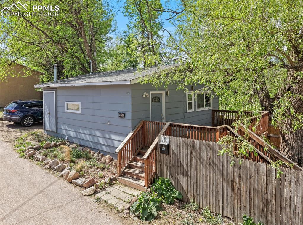 Image 1 of 35: Well Maintained West Side Home!