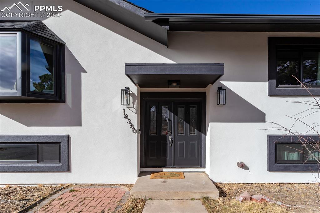 Image 8 of 50: Concrete Entry.