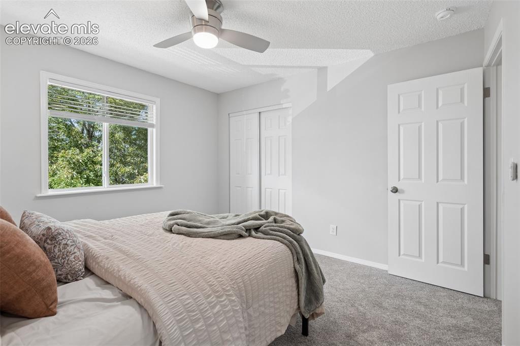 Image 19 of 26: Bedroom