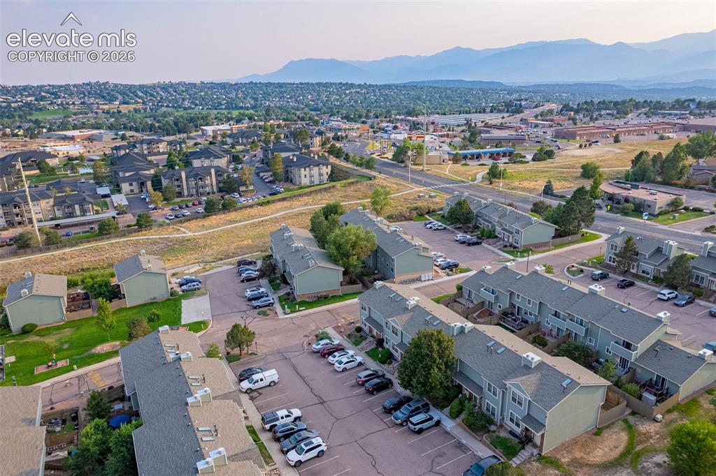 Image 27 of 32: Additional content