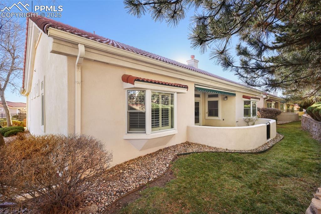 Image 29 of 32: Back of Structure