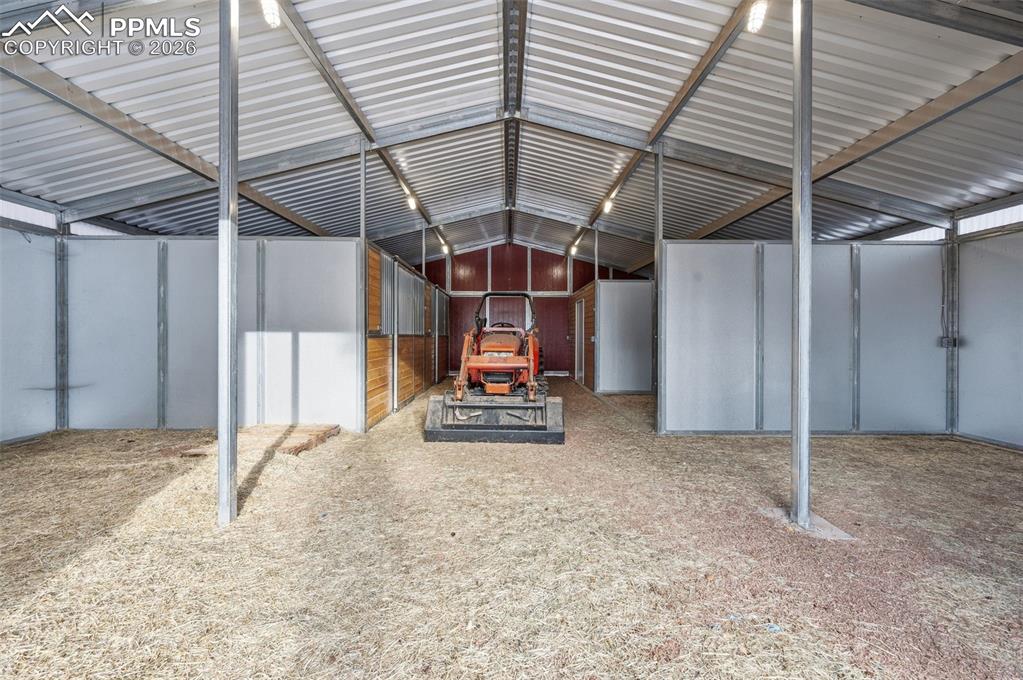 Image 36 of 47: Barn