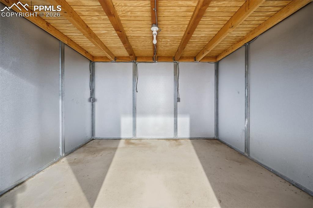 Image 39 of 47: Storage