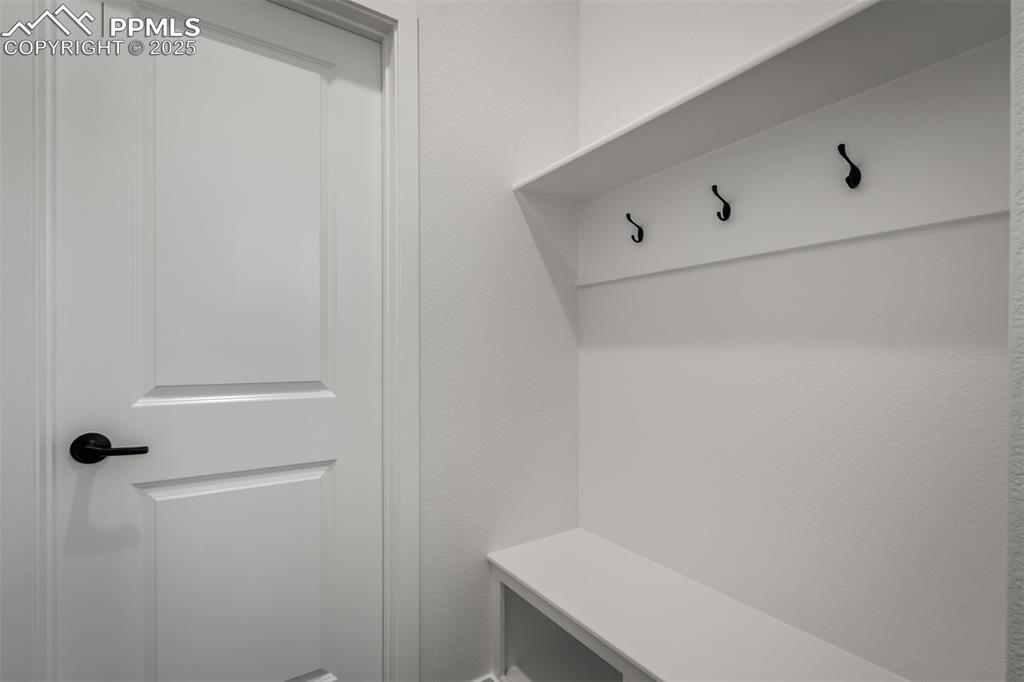 Image 13 of 35: Mud Room