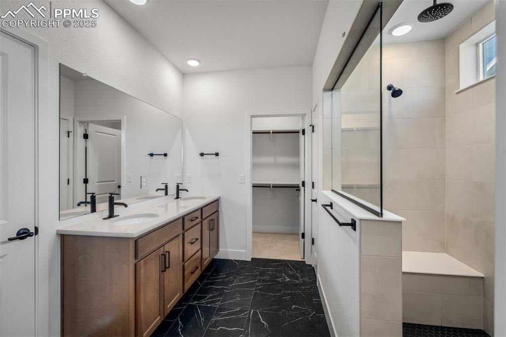 Image 17 of 35: Master Bathroom