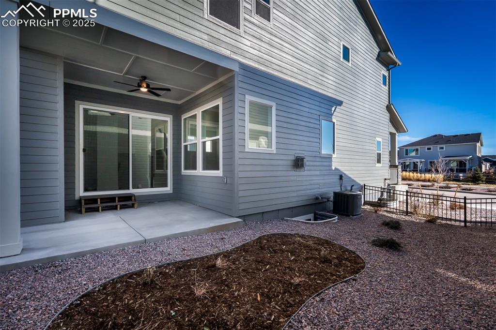 Image 32 of 35: Side of Structure