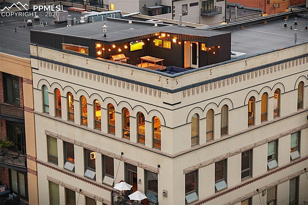 Image 1 of 47: Front of Structure