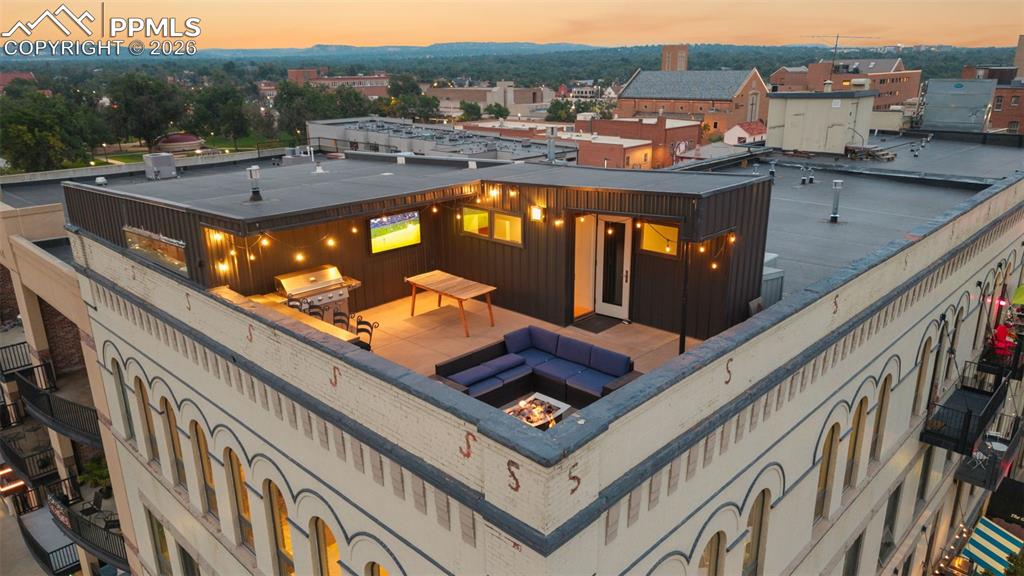 Image 3 of 47: Patio