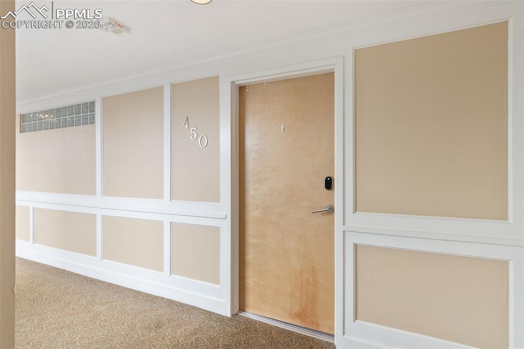 Image 38 of 47: Unit 450 Entry