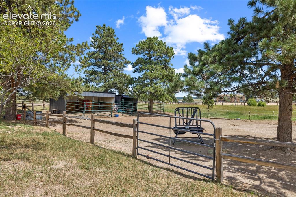 Image 4 of 48: Property with mountains