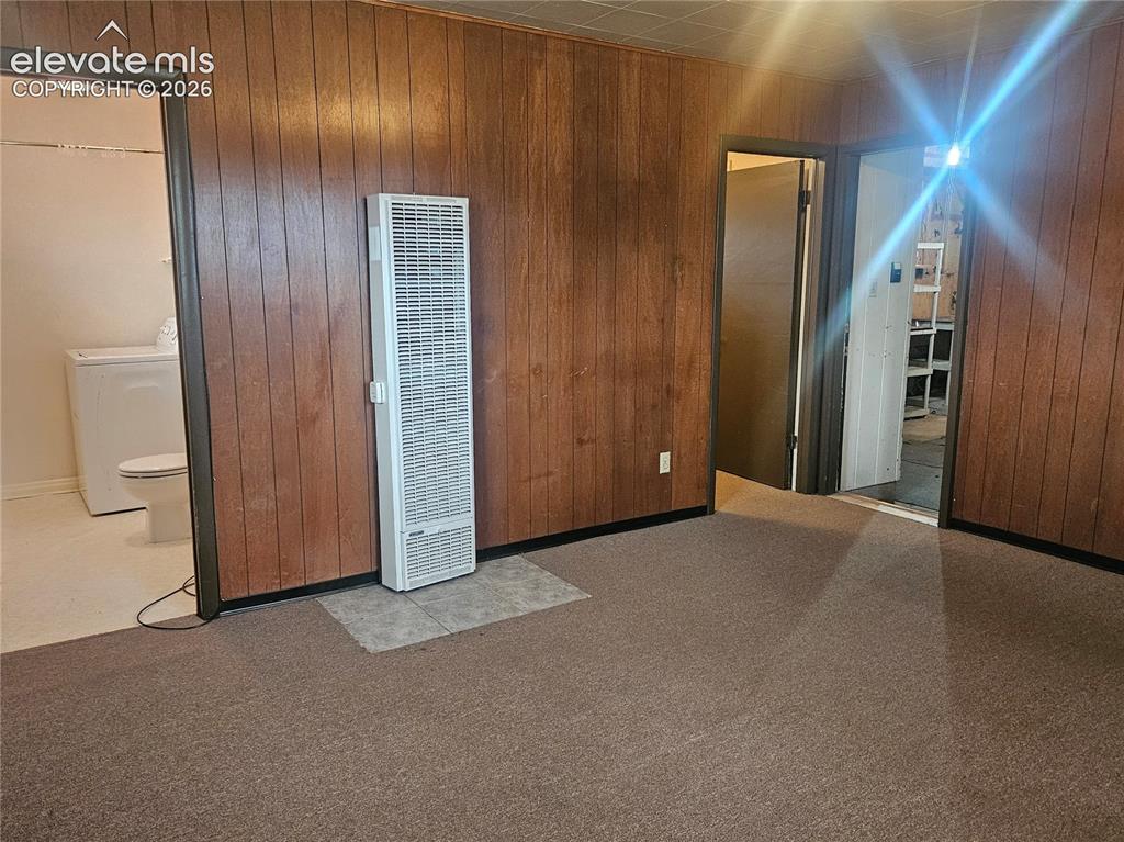 Image 27 of 44: Bonus Room