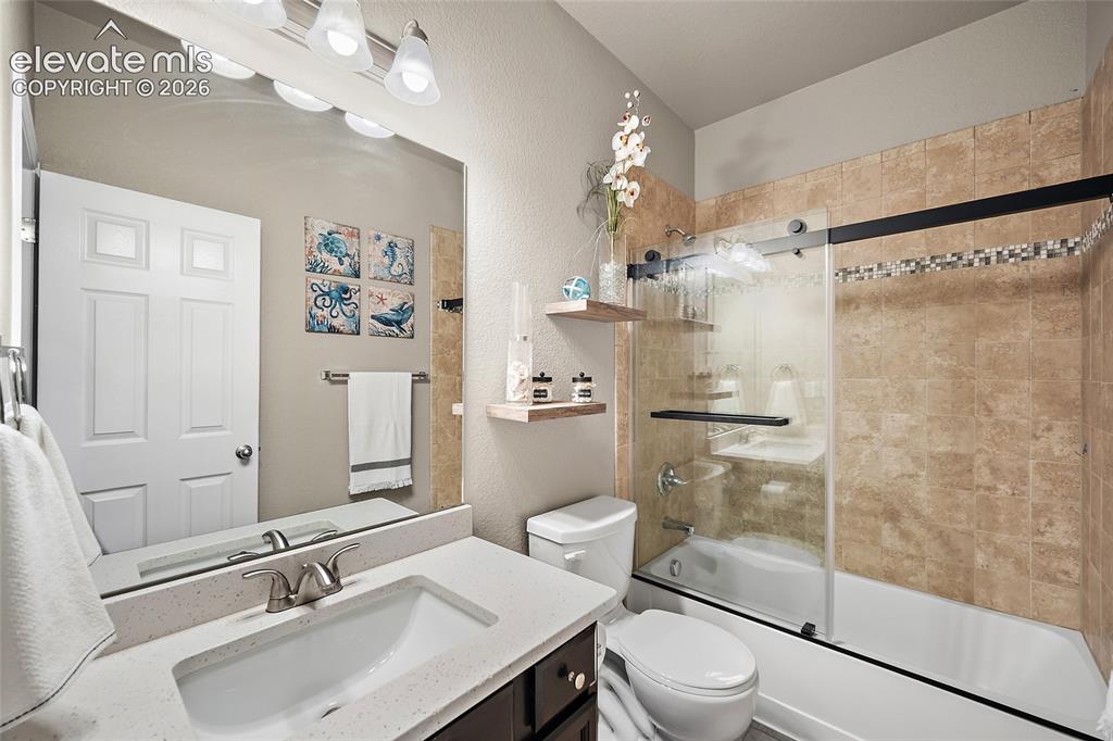 Image 13 of 29: Bathroom