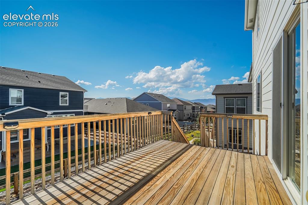 Image 14 of 41: Deck