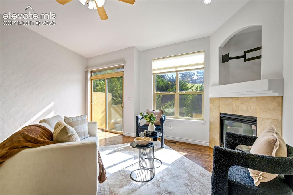 Image 10 of 49: Living Room