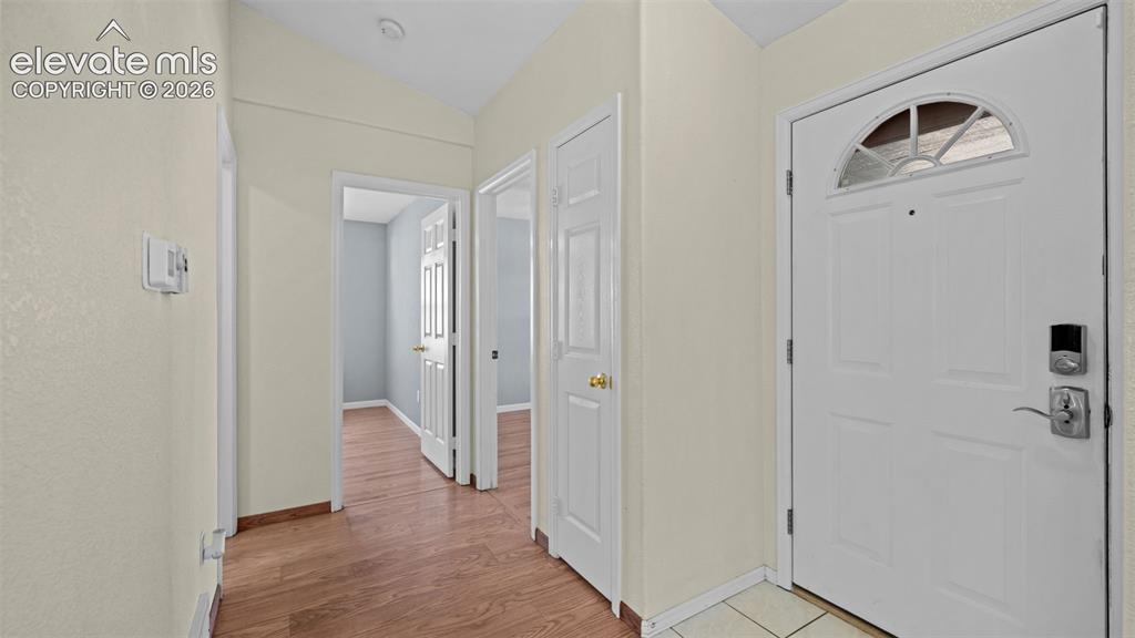 Image 11 of 37: Entry