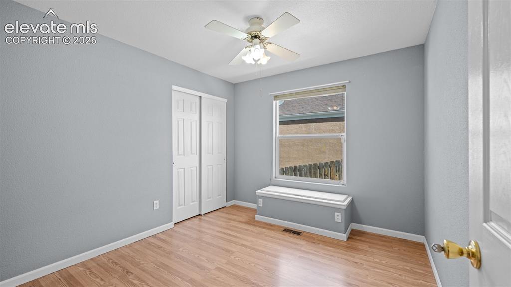 Image 9 of 37: Bedroom