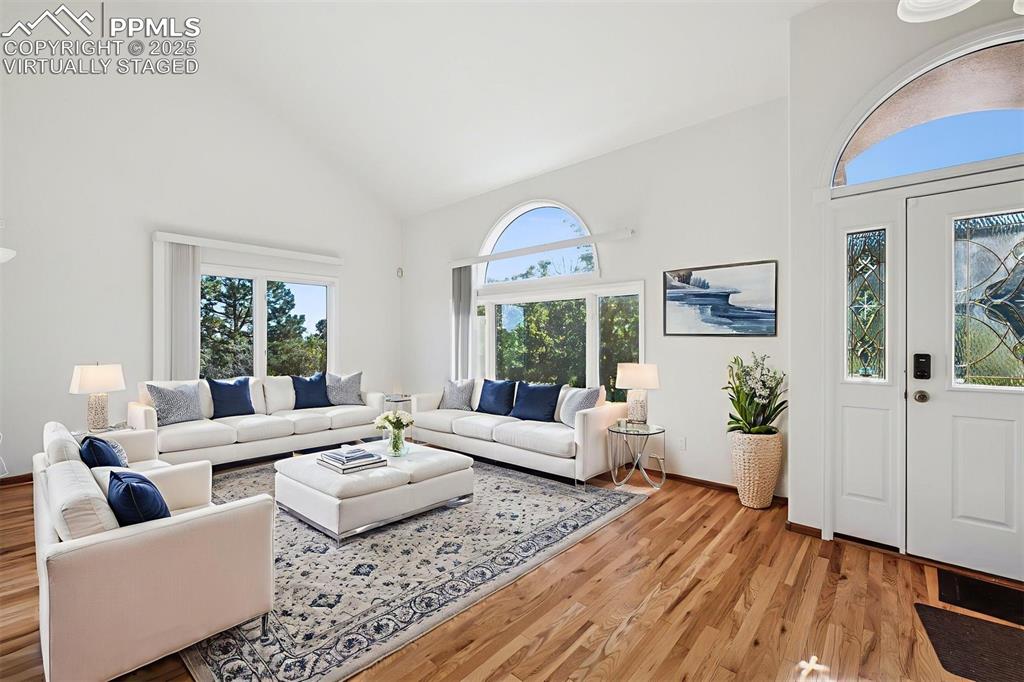 Image 20 of 50: virtually staged