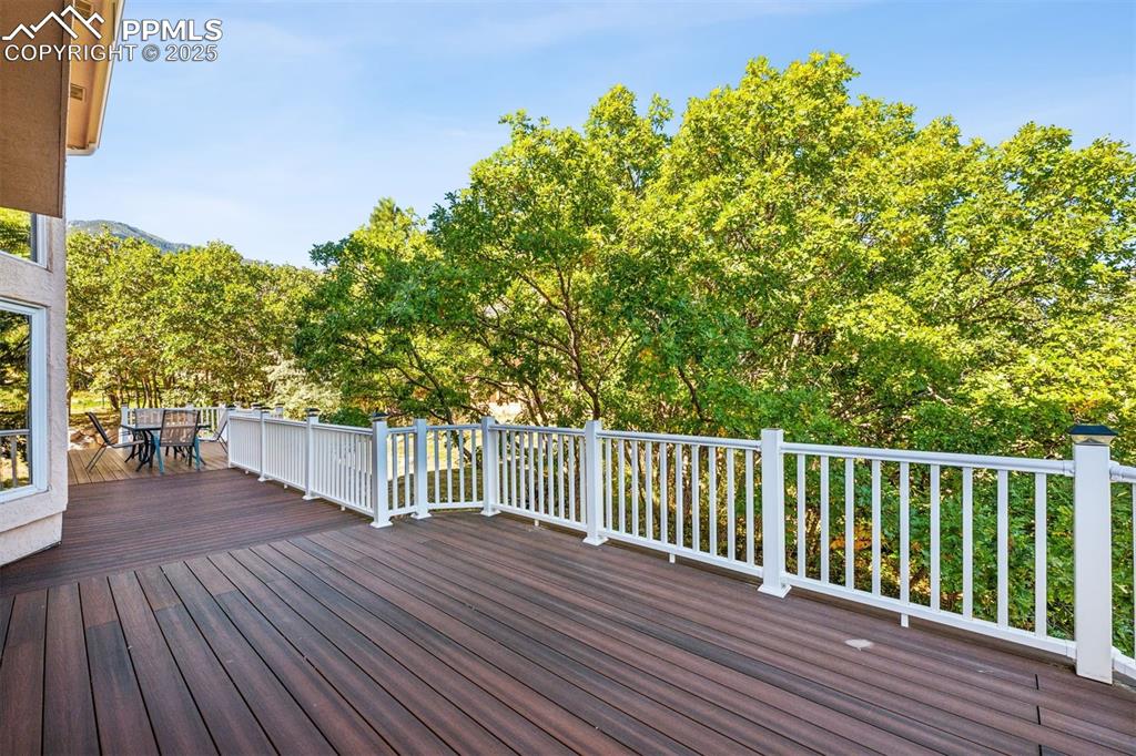 Image 47 of 50: City Views Accessible by Trimming Hedges