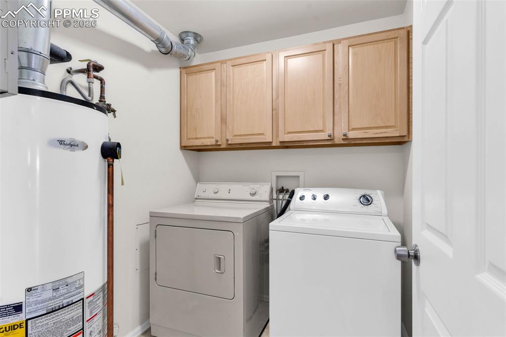 Image 23 of 28: Laundry