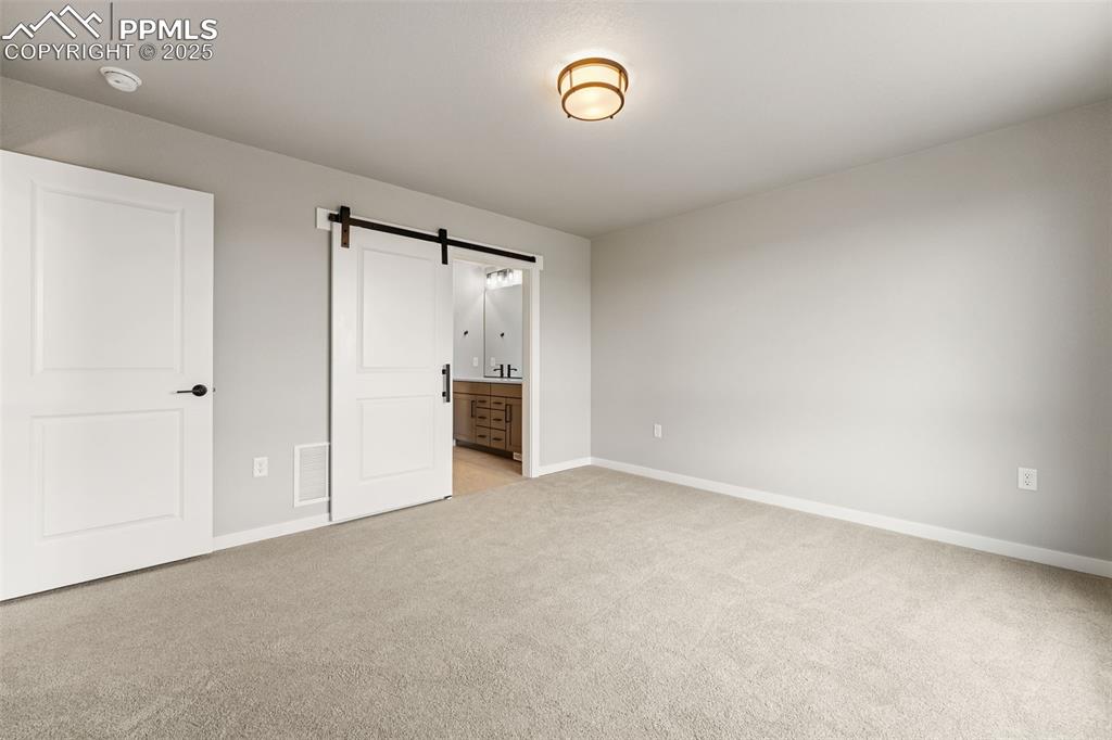 Image 25 of 48: Master Bedroom