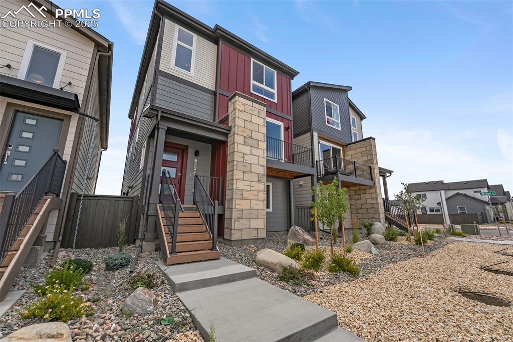 Image 3 of 48: Front of Structure