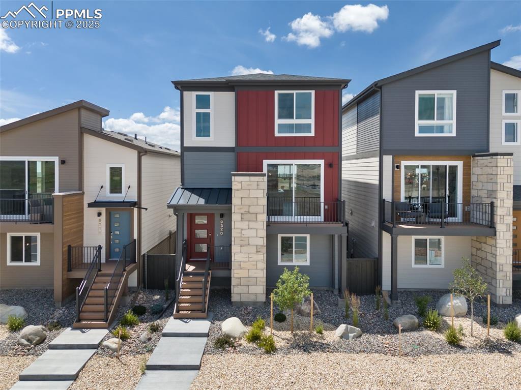 Image 40 of 48: Front of Structure