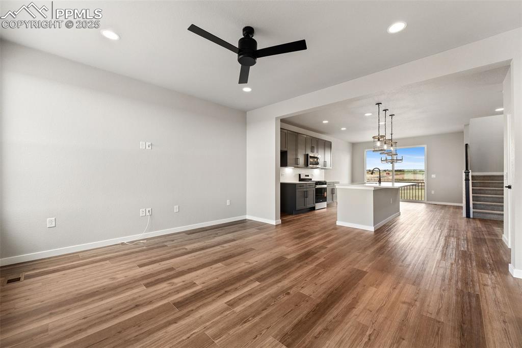 Image 5 of 48: Living Room