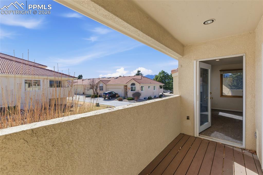 Image 21 of 41: Balcony