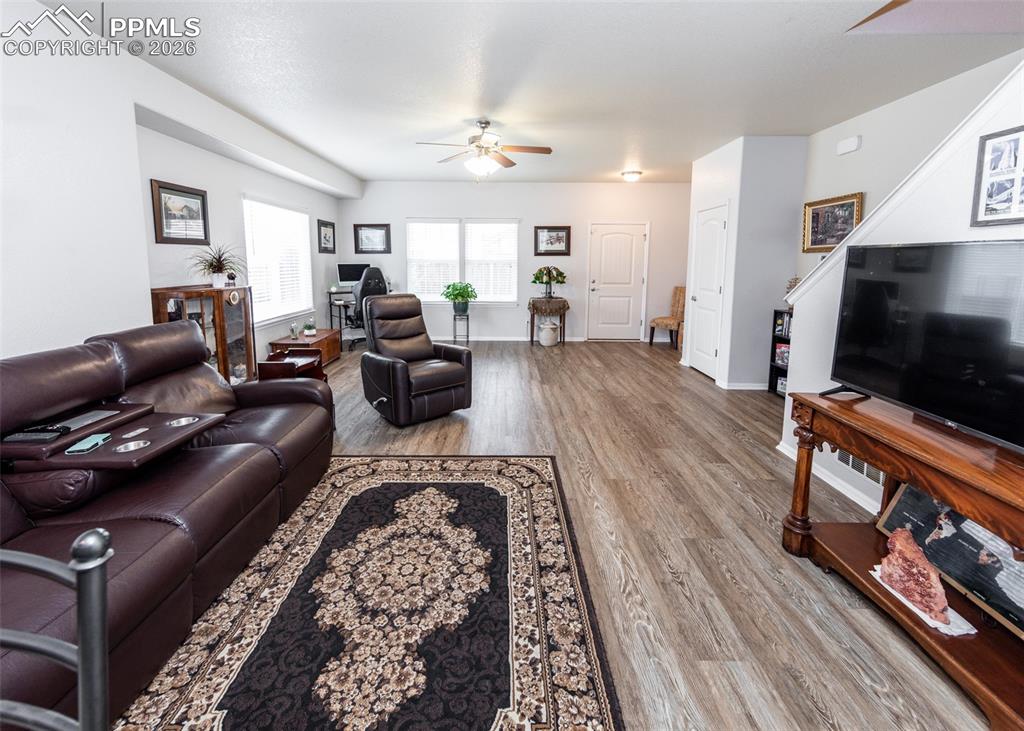 Image 3 of 24: Living Room