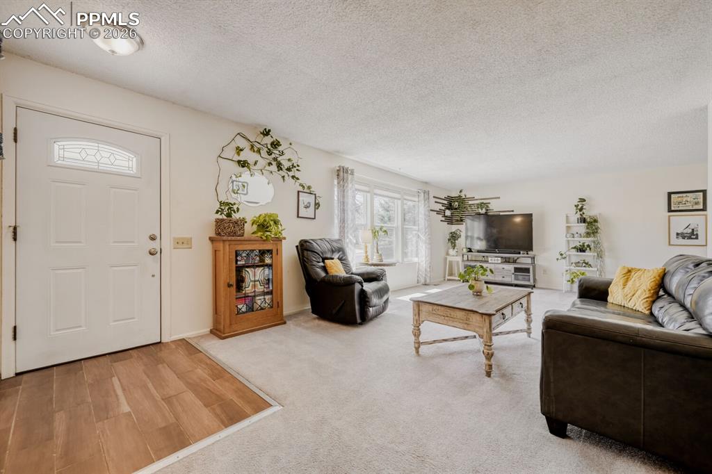 Image 4 of 30: Main-level living